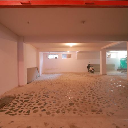 نيودلهي Oaks Inn Plaza Delhi Airport المظهر الخارجي الصورة