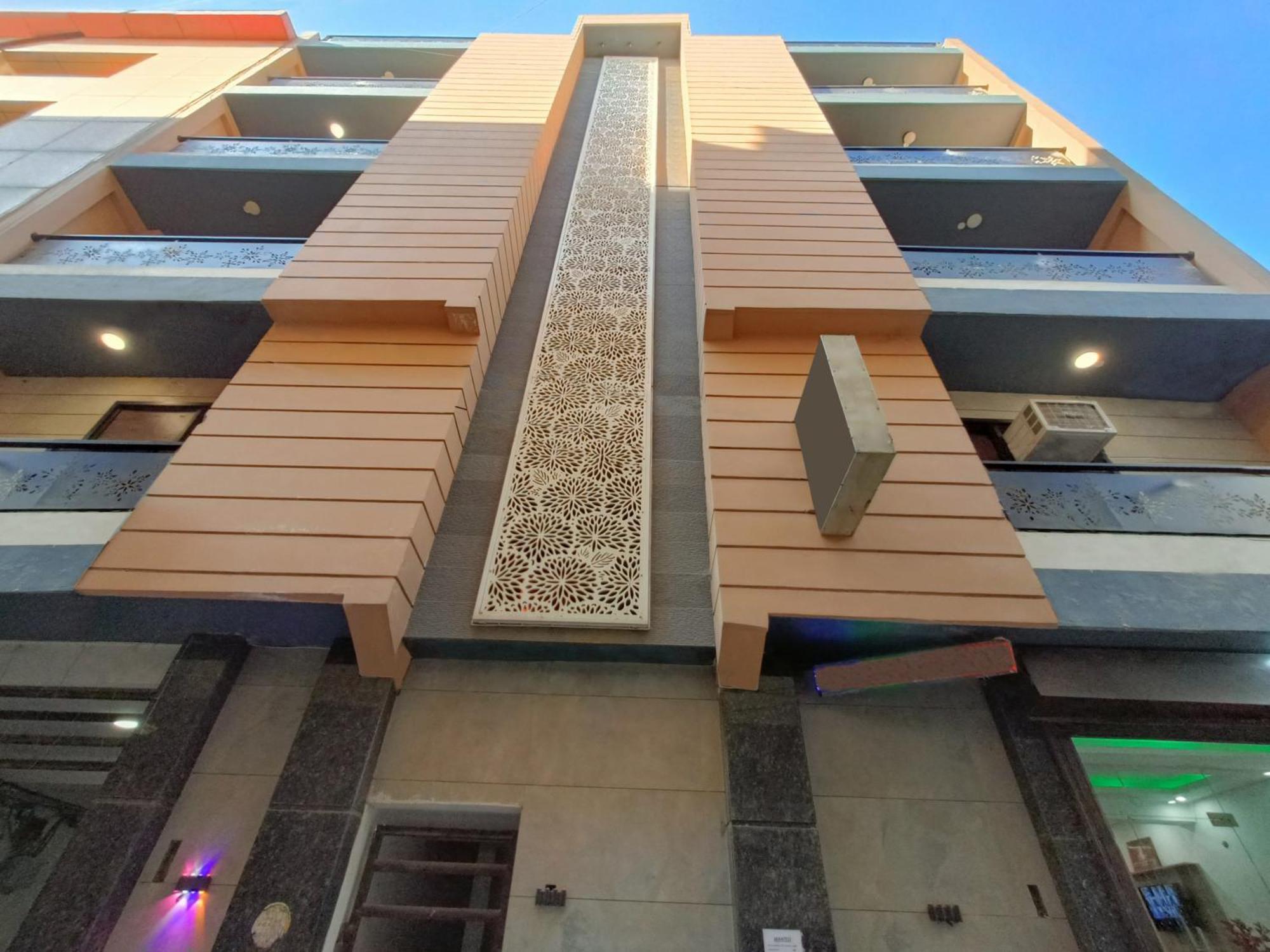 نيودلهي Oaks Inn Plaza Delhi Airport المظهر الخارجي الصورة
