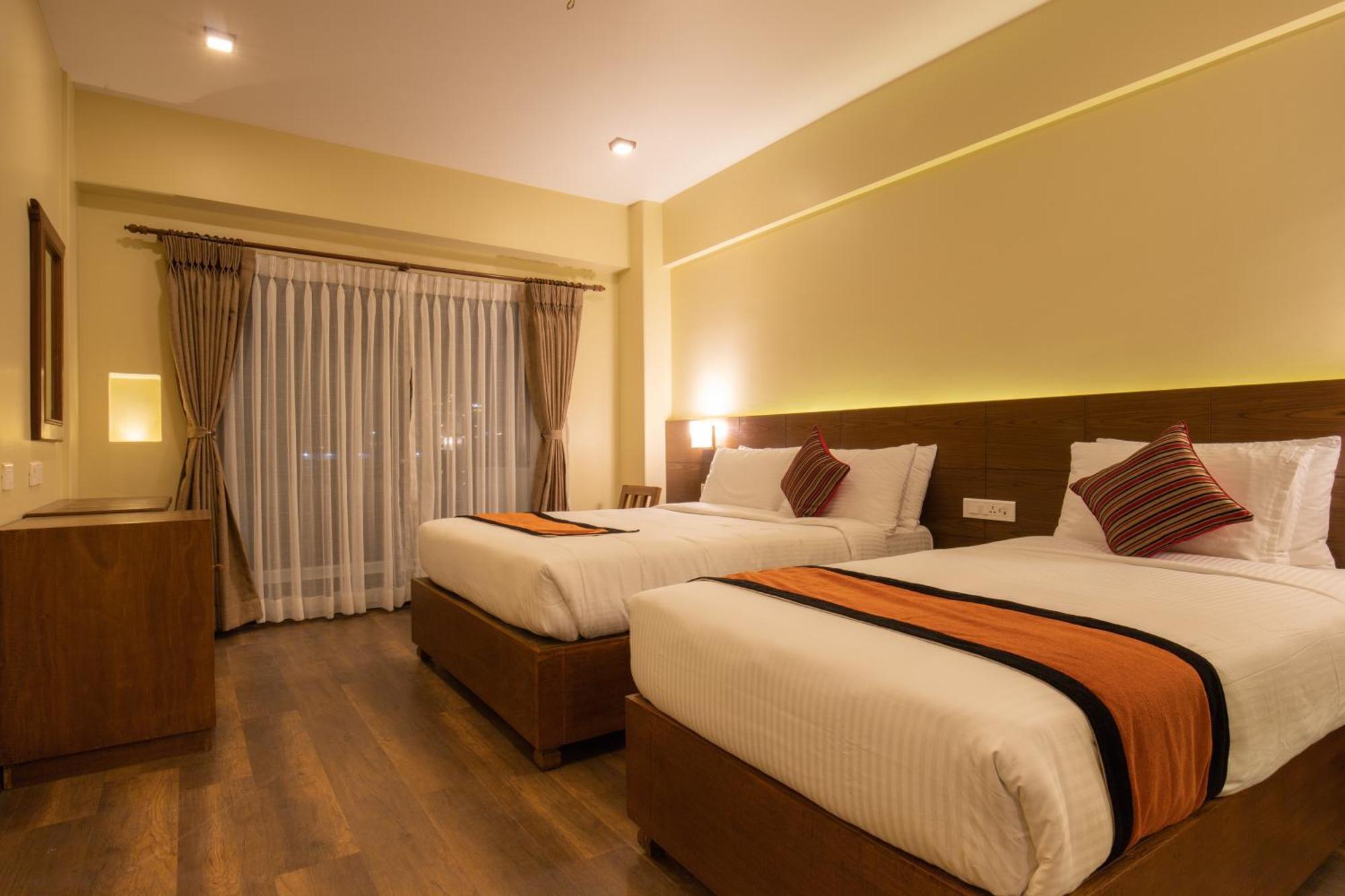 نيودلهي Oaks Inn Plaza Delhi Airport المظهر الخارجي الصورة